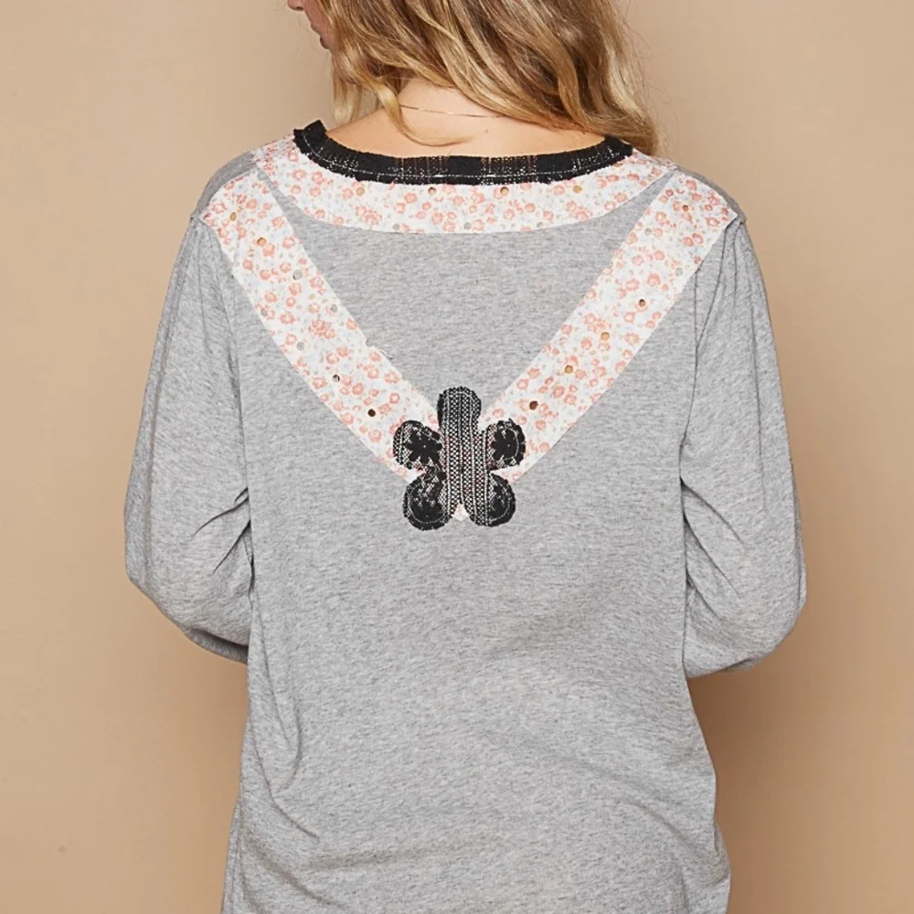 POL Grey Long Sleeve V-Neck Top with Black & Pink Appliqué (read description) - Picture 5 of 6
